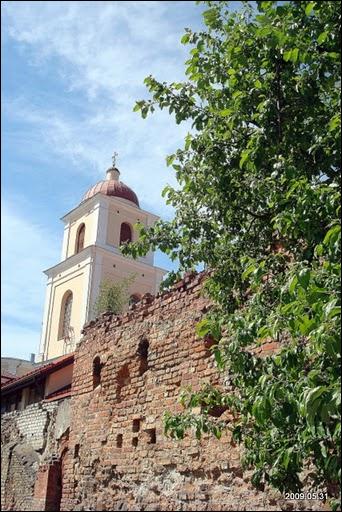  - Neighbourhood Old Town. 