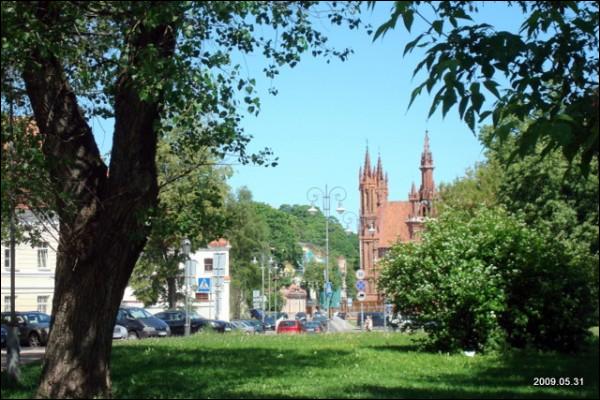  - Neighbourhood Old Town. 