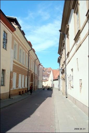  - Neighbourhood Old Town. 