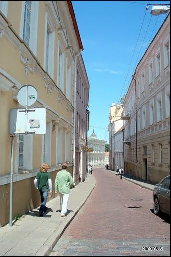  - Neighbourhood Old Town. 