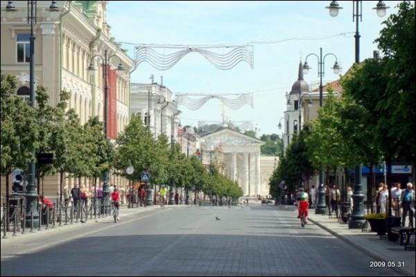  - Neighbourhood Old Town. 
