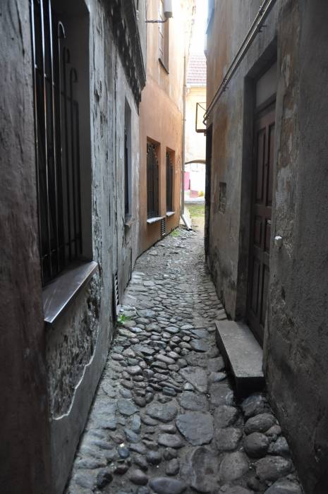  - Neighbourhood Old Town. 