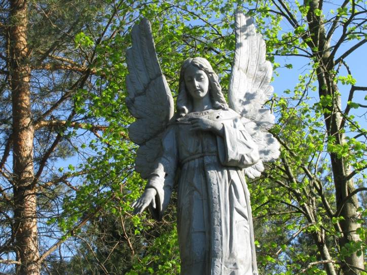 Dvarec. cemetery Old Catholic