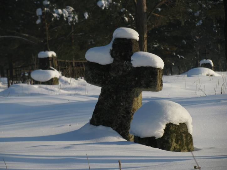 Dvarec. cemetery Old Catholic