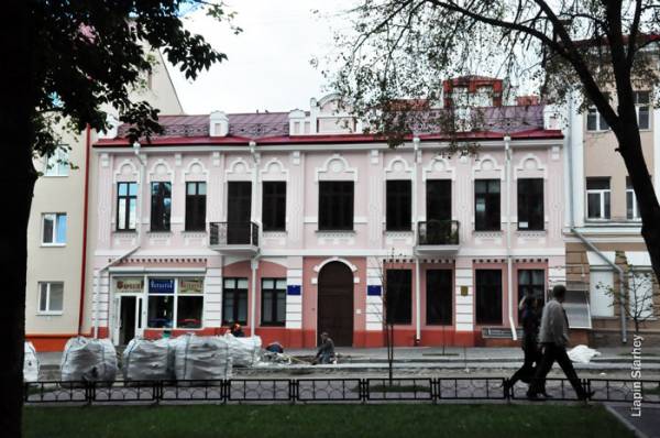 Гомель. Гістарычная забудова вул. Камунараў