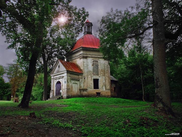 Duboj. Kościół Podwyższenia Krzyża Świętego