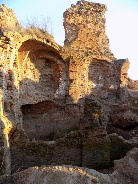 Halšany.  Castle of Sapieha, ruins