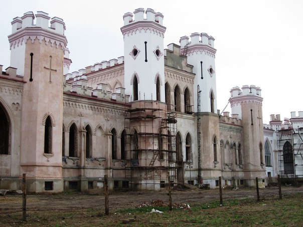  - Палац Пуслоўскіх. 