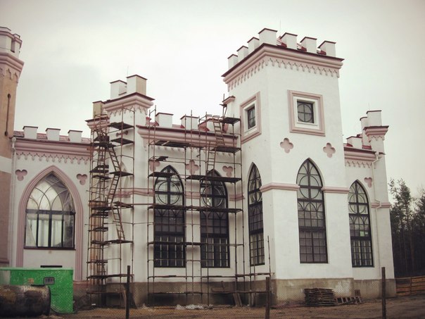  - Палац Пуслоўскіх. 