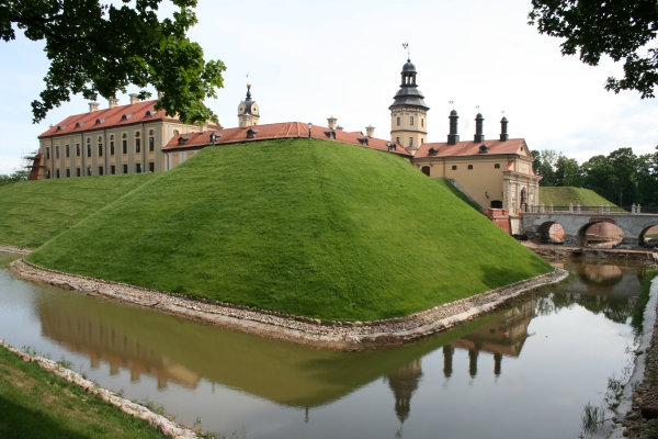 Niasviž. Radziwill castle. Reconstruction, 2011